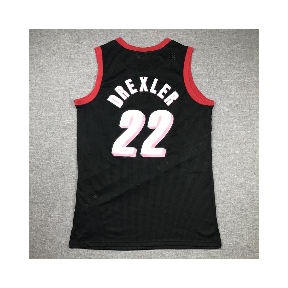 Kép 2/4 - Clyde DREXLER Classic fekete Portland Trail Blazers mez