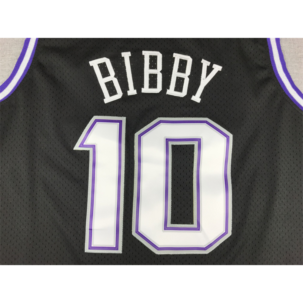 Kép 4/4 - Mike BIBBY 2001-02 Classic fekete Sacramento Kings mez