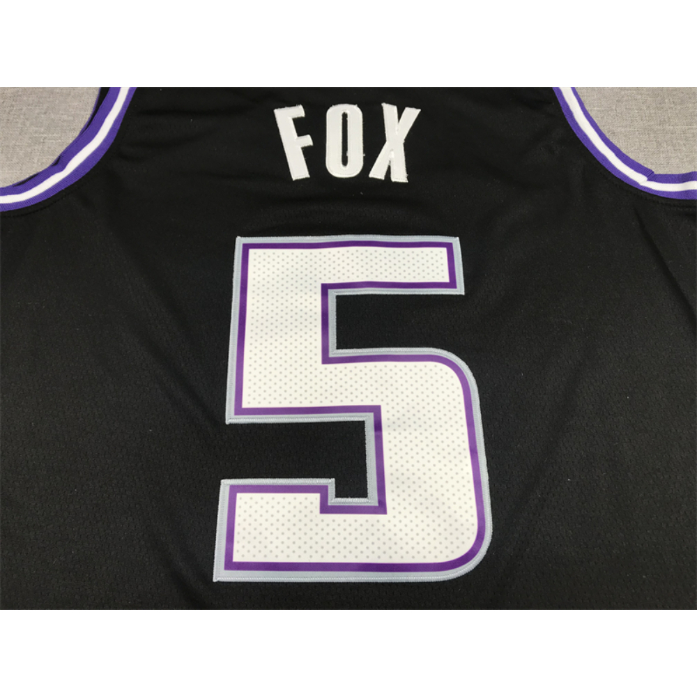 Kép 3/3 - De'Aaron FOX 2021-22 City Edition Sacramento Kings mez