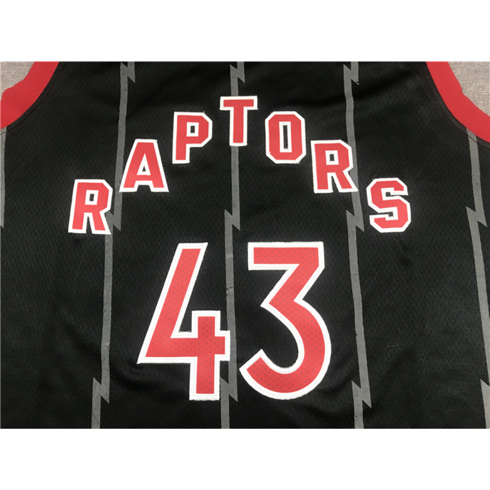 Kép 3/3 - Pascal SIAKAM Statement Edition Toronto Raptors mez