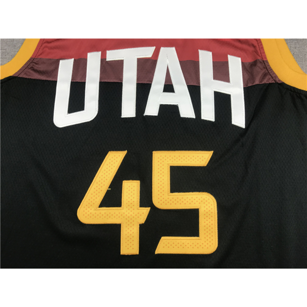 Kép 3/3 - Donovan MITCHELL 2020-21 City Edition Utah Jazz mez