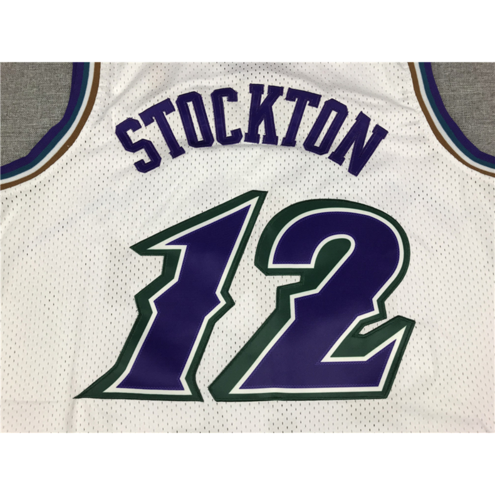 Kép 4/4 - John STOCKTON 1996-97 Classic Home Utah Jazz mez