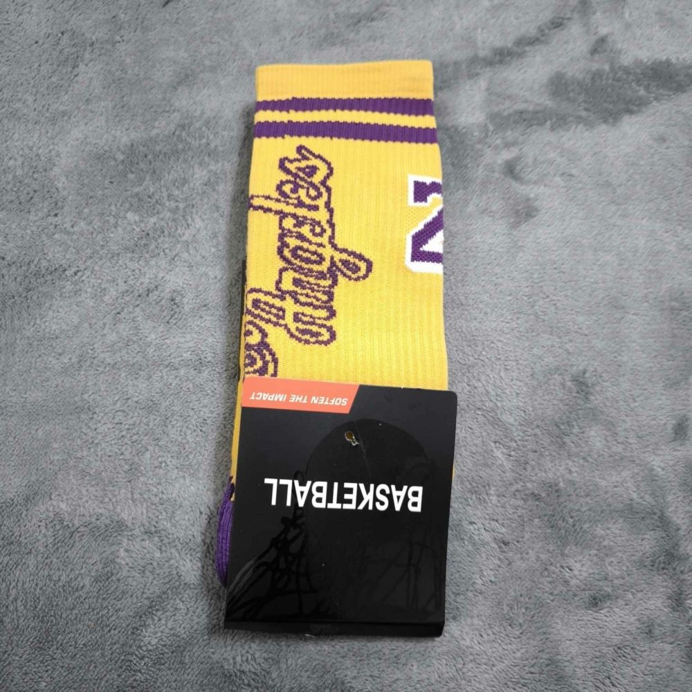 Kép 2/5 - Lebron JAMES #23 Los Angeles sárga zokni