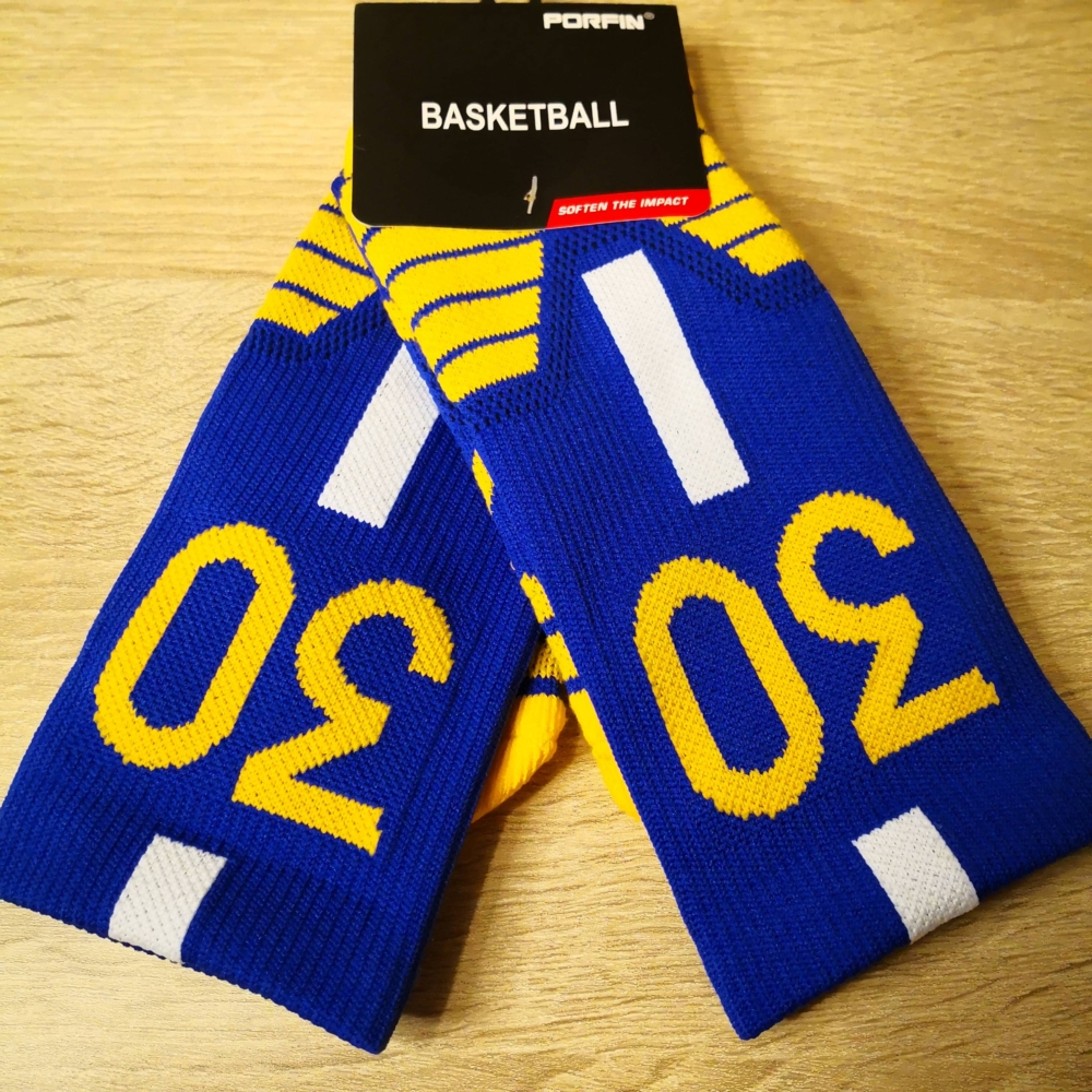 Kép 2/4 - Stephen CURRY kék zokni