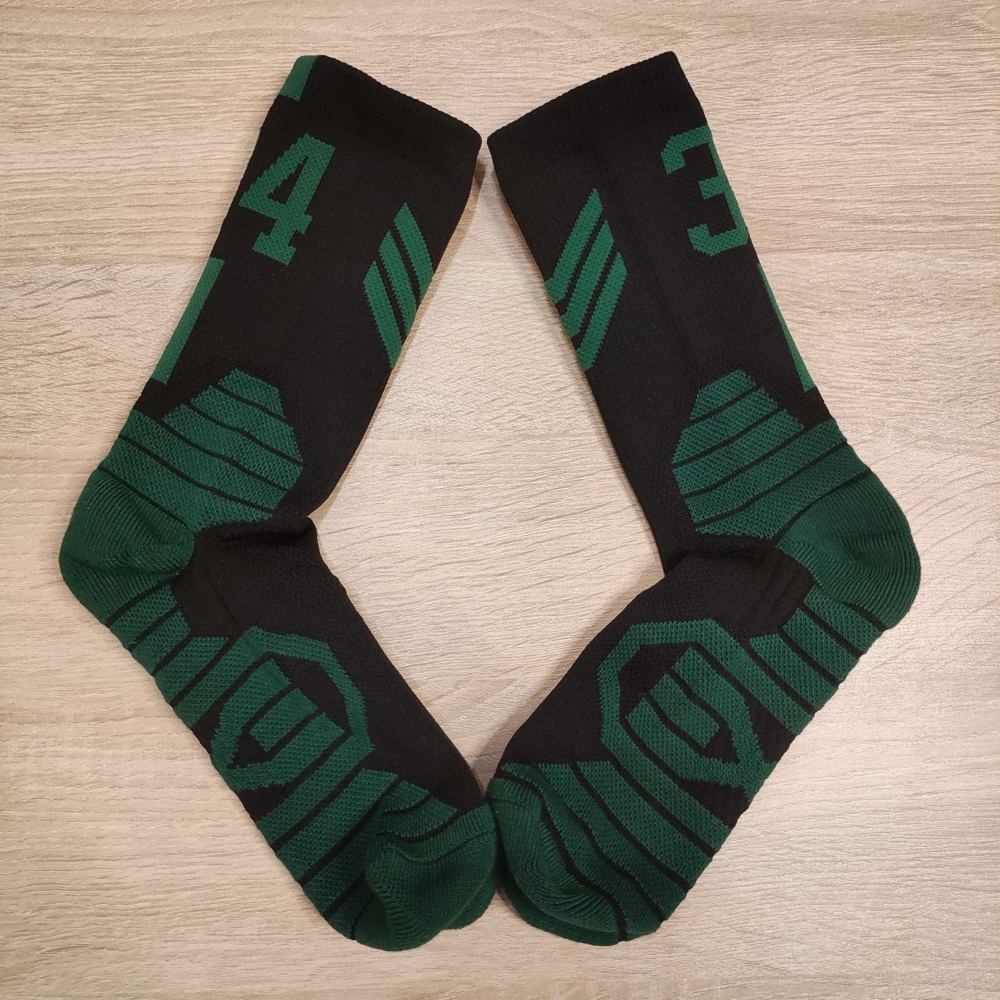 Kép 4/4 - Giannis ANTETOKOUNMPO fekete-zöld zokni