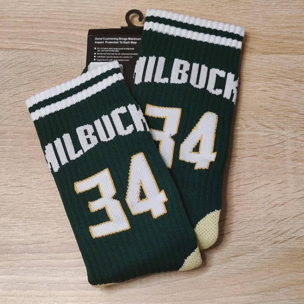 Kép 2/5 - milbucks zokni 1