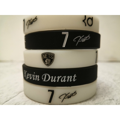 Kevin DURANT szilikon karkötő (több féle)