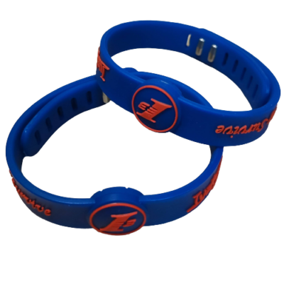 Allen IVERSON összekapcsolható szilikon karkötő (állítható méret)