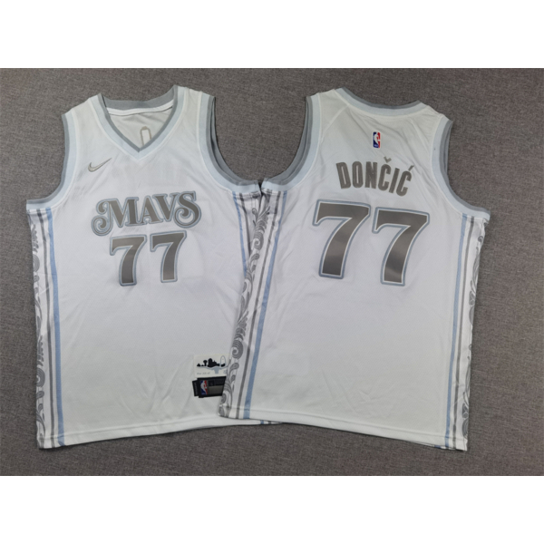 Luka DONCIC 2024 city edition Dallas Mavericks mez (GYEREK)
