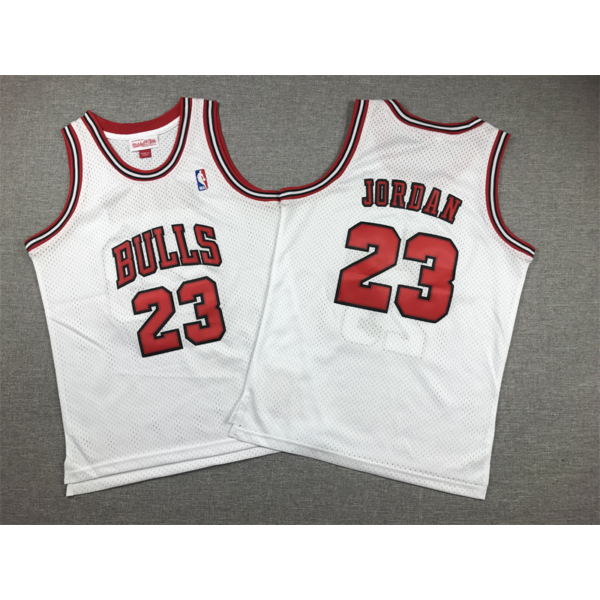 Michael JORDAN fehér Bulls vintage mez (GYEREK)