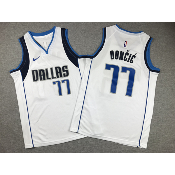 Luka DONCIC fehér Dallas mez (GYEREK)