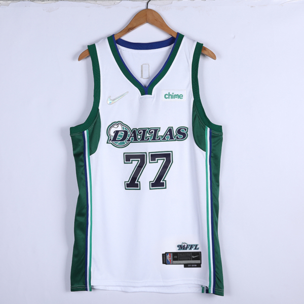 Luka DONCIC 2021-22 City Edition Dallas Mavericks mez